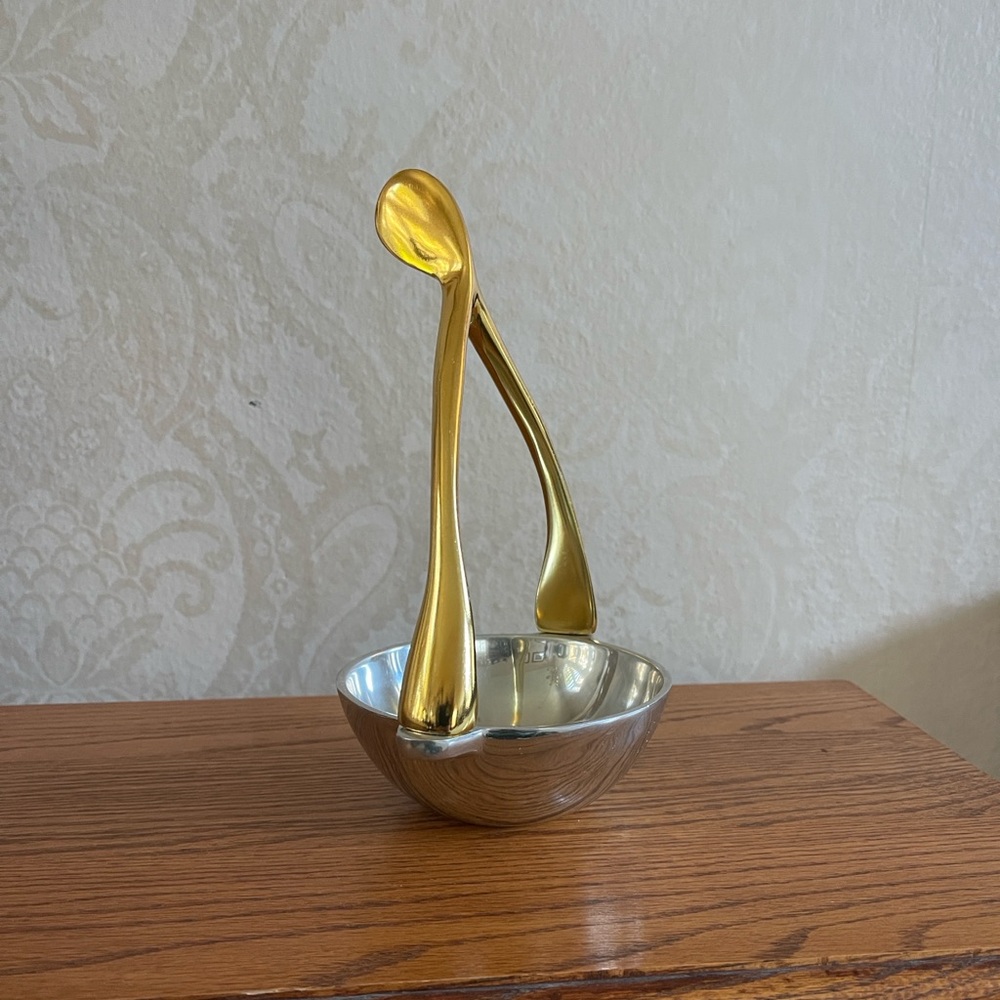 Wishbone Nut Dish by Nima Oberoi Lunares